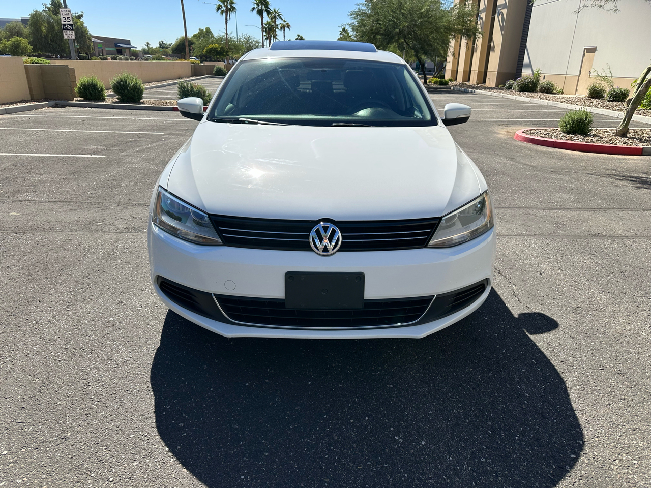 Volkswagen Jetta Sedan 4dr Auto SE PZEV 2014 Volkswagen Jetta Sedan 4dr Auto SE PZEV 2014