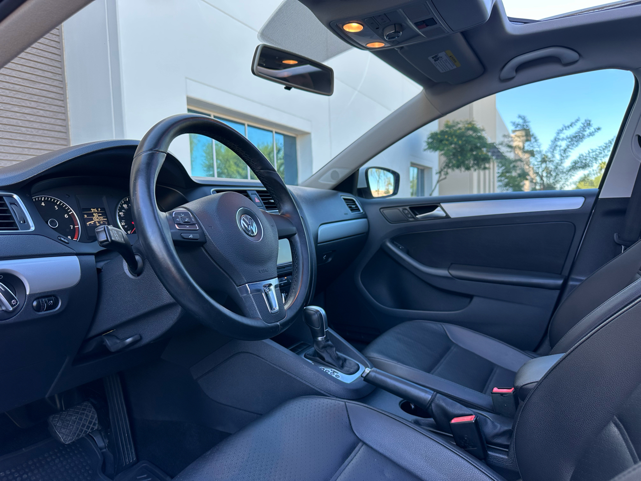 Volkswagen Jetta Sedan 4dr Auto SE PZEV 2014 Volkswagen Jetta Sedan 4dr Auto SE PZEV 2014