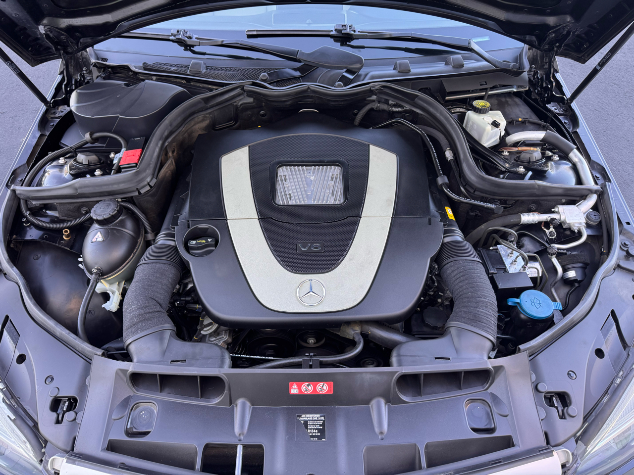 Mercedes-Benz C-Class 4dr Sdn C 300 Sport RWD 2011