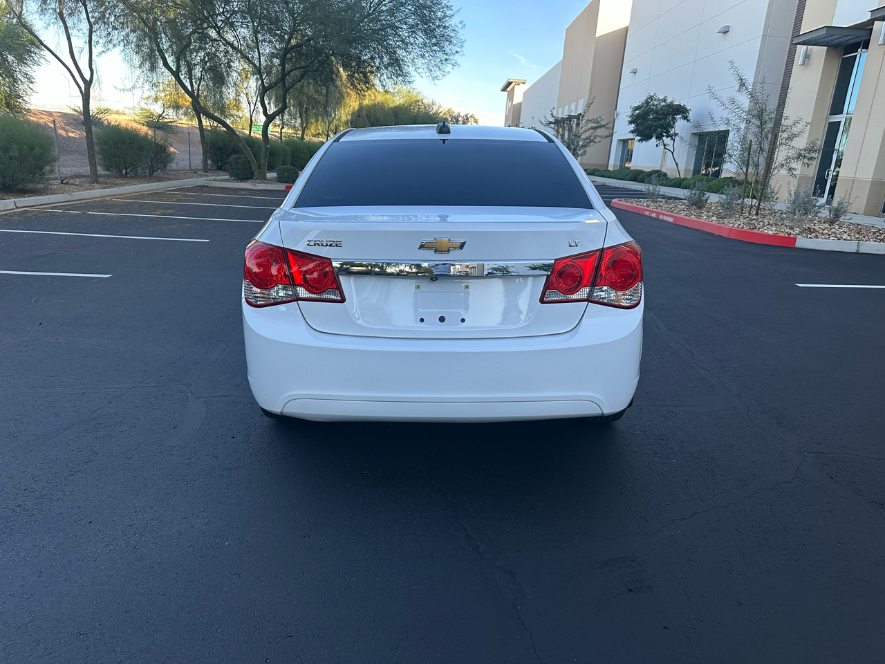 Chevrolet Cruze Limited 4dr Sdn Auto LT w/1LT 2016