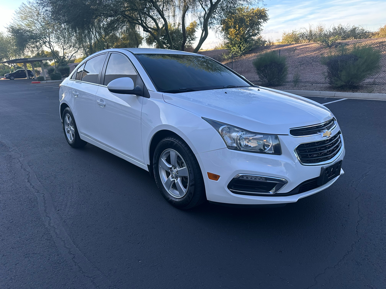 Chevrolet Cruze Limited 4dr Sdn Auto LT w/1LT 2016
