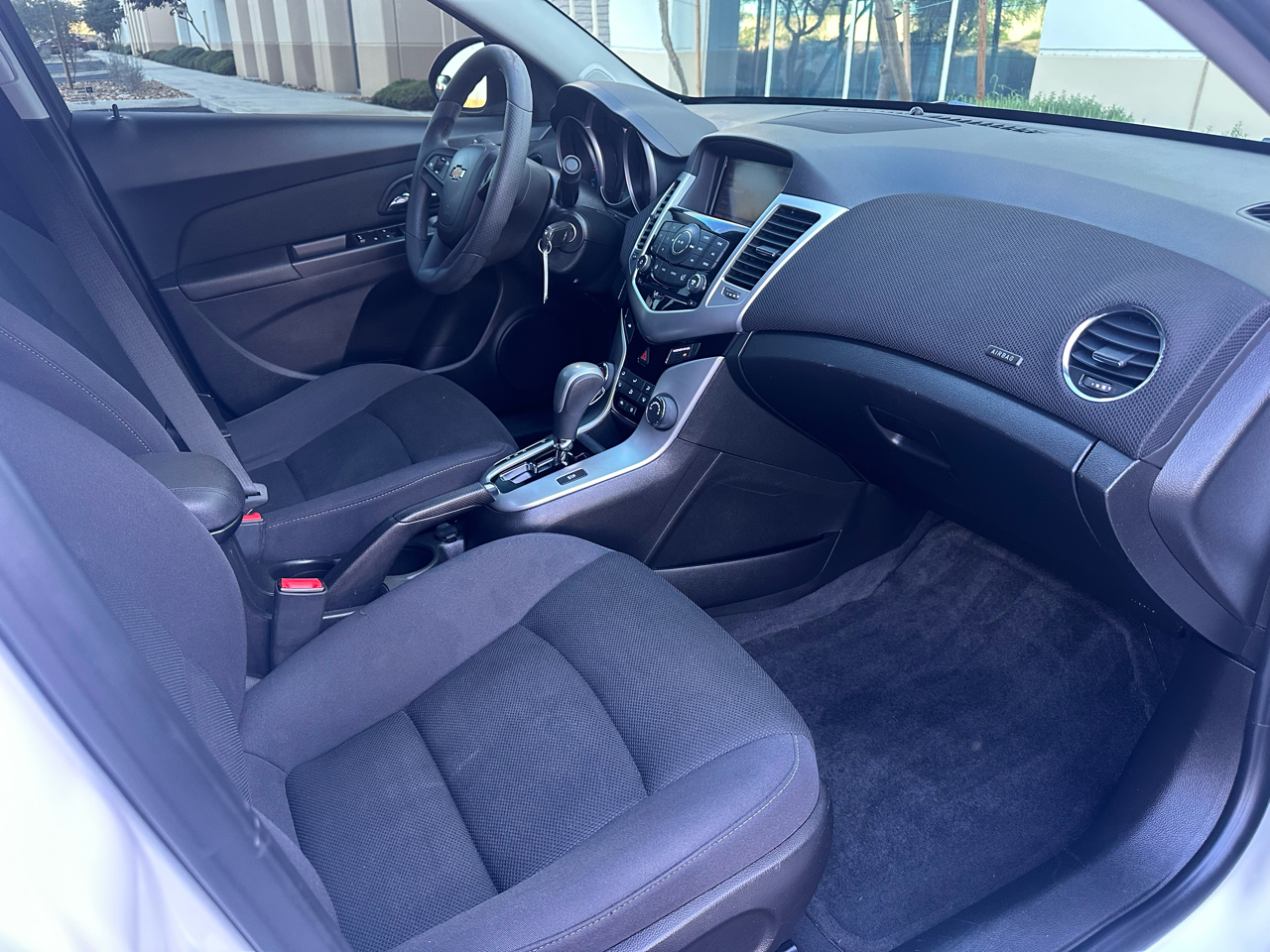 Chevrolet Cruze Limited 4dr Sdn Auto LT w/1LT 2016