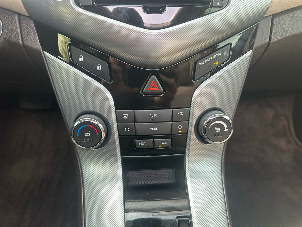 Chevrolet Cruze 4dr Sdn LTZ 2013