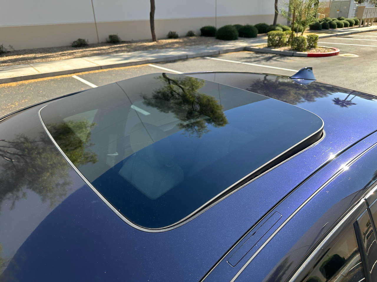 BMW 5 Series 4dr Sdn 535i RWD 2014