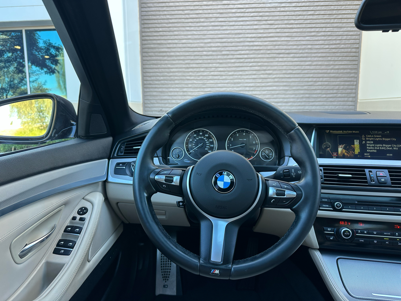 BMW 5 Series 4dr Sdn 535i RWD 2014