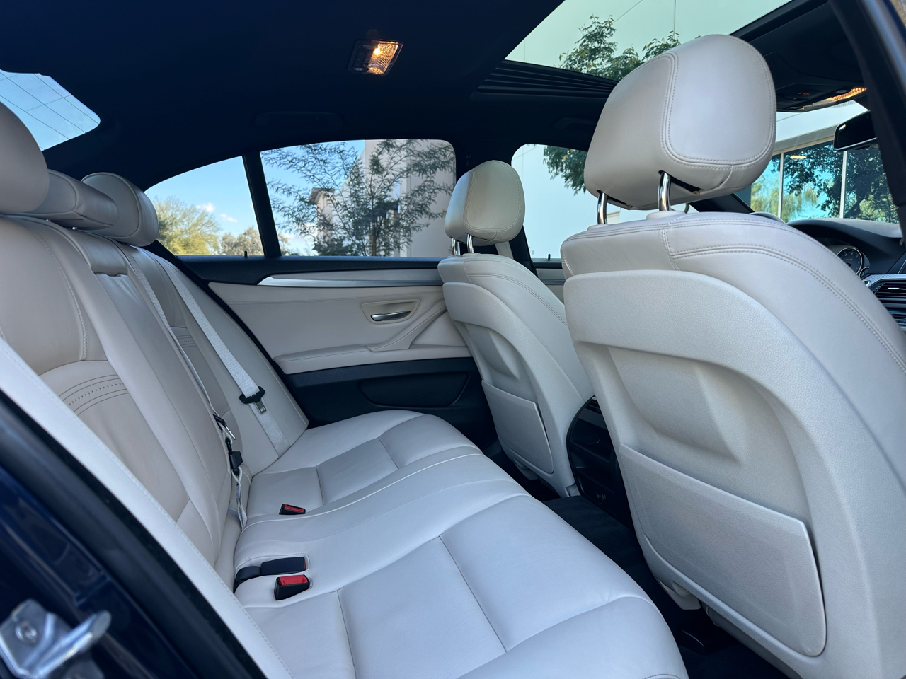 BMW 5 Series 4dr Sdn 535i RWD 2014