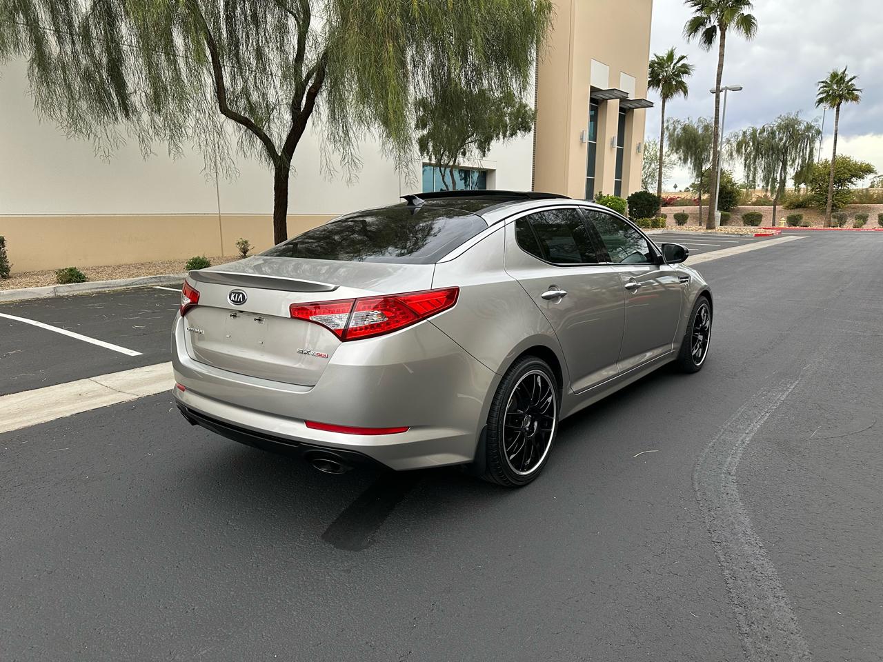 Kia Optima 4dr Sdn 2.0T Auto SX 2012