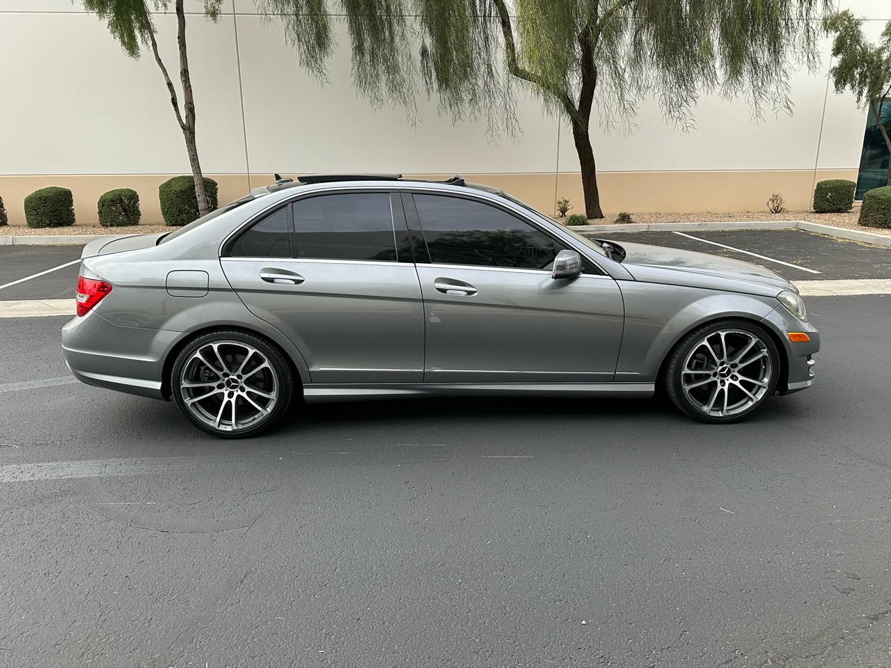 Mercedes-Benz C-Class 4dr Sdn C 250 Sport RWD 2013