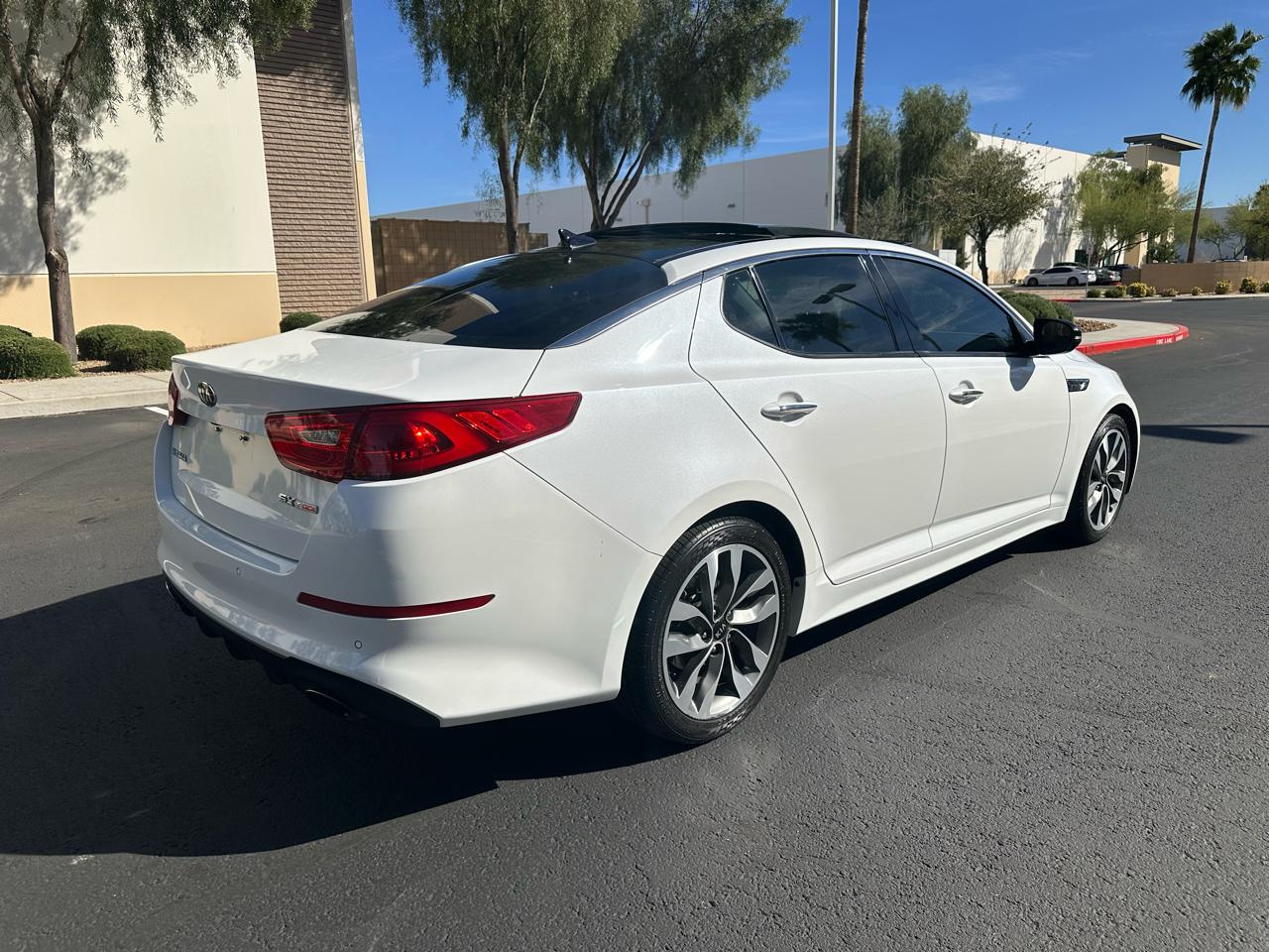 Kia Optima 4dr Sdn SX Turbo 2015