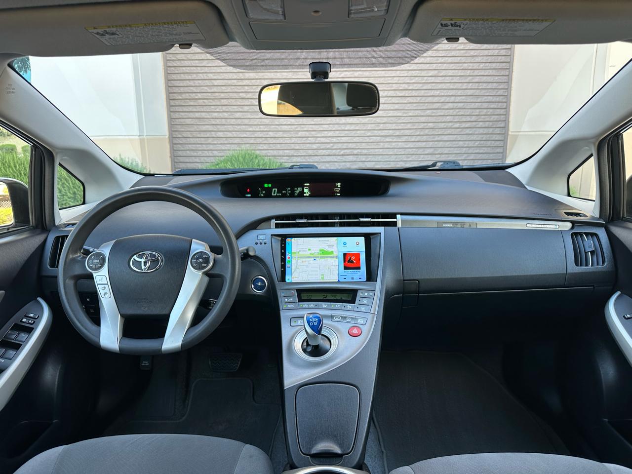 Toyota Prius Plug-In 5dr HB (Natl) 2013