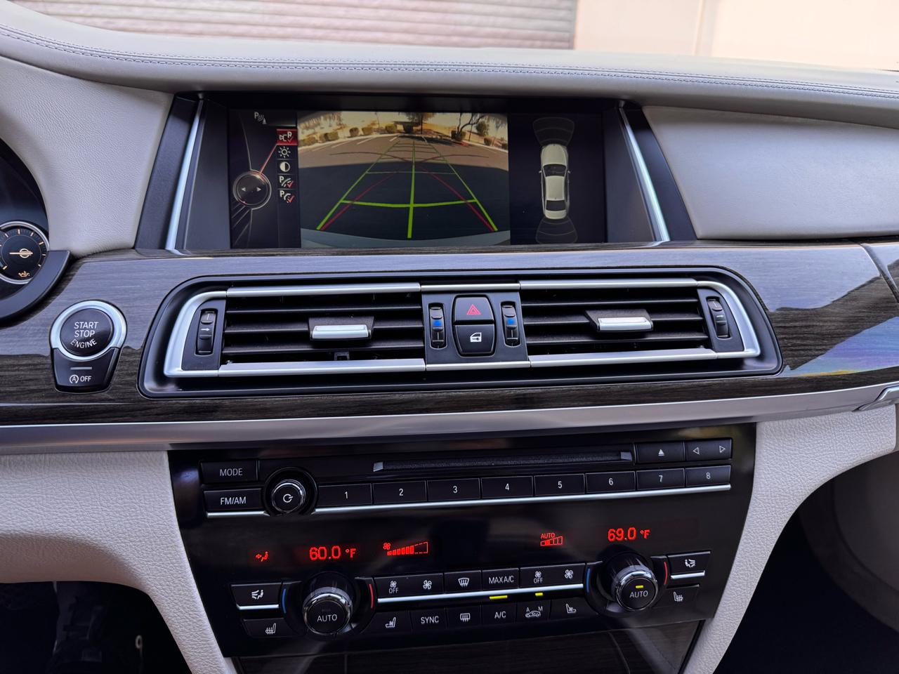 BMW 7 Series 4dr Sdn 750i xDrive AWD 2014