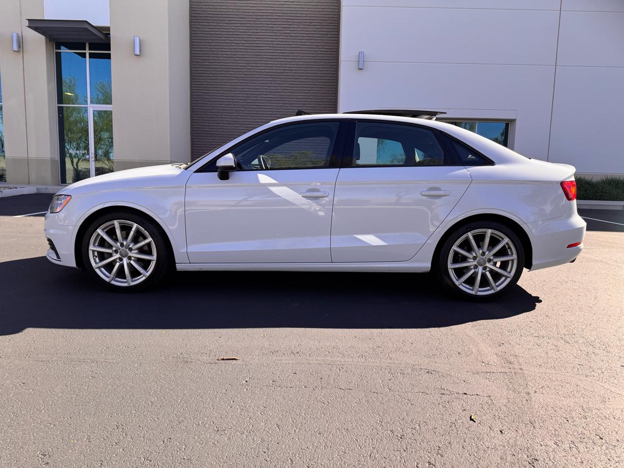 Audi A3 4dr Sdn FWD 1.8T Premium 2016