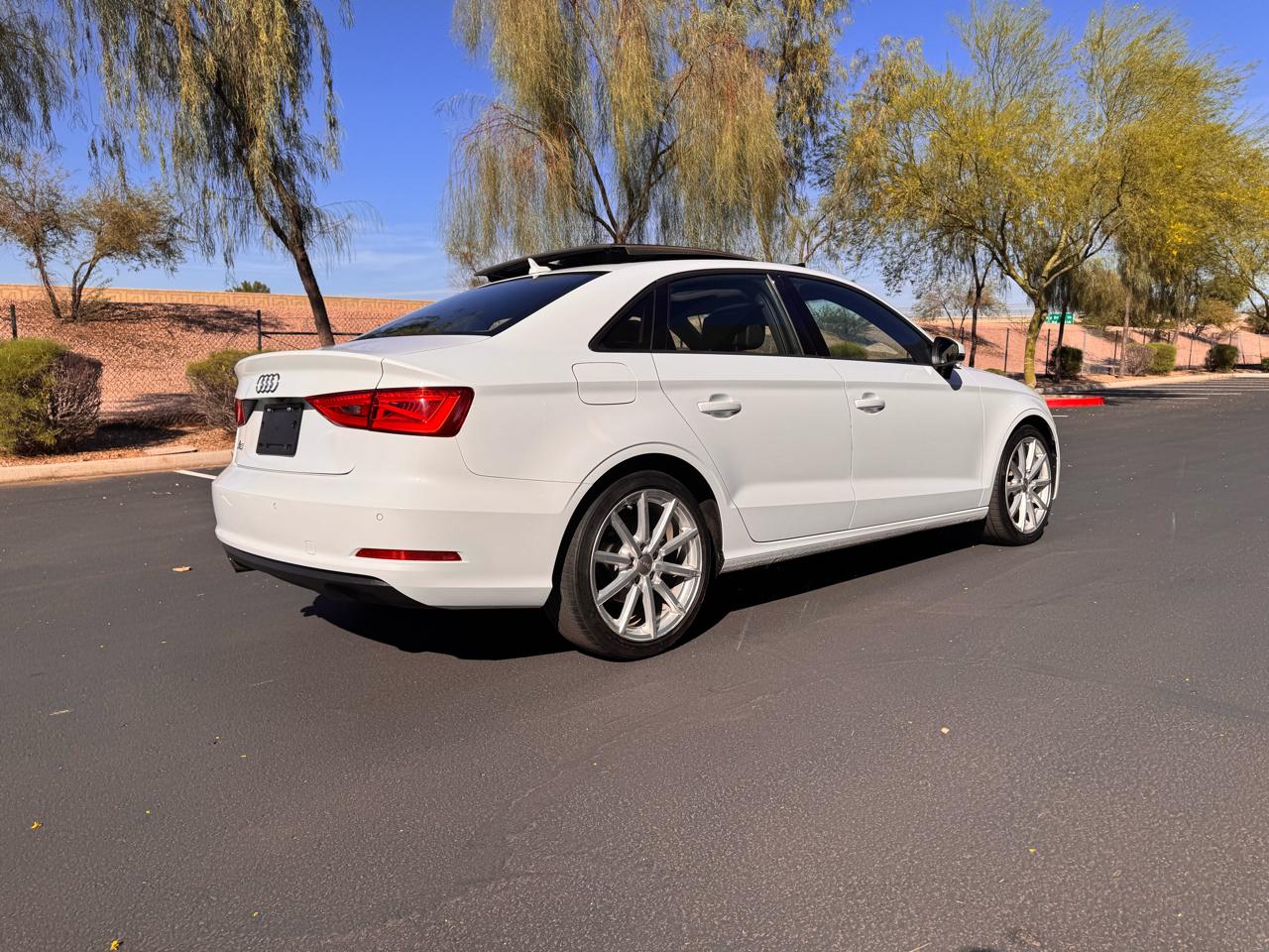 Audi A3 4dr Sdn FWD 1.8T Premium 2016