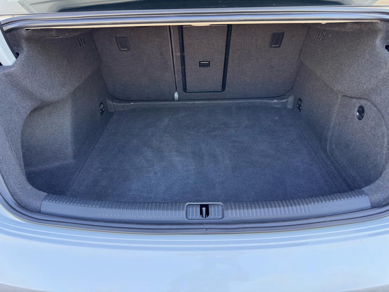 Audi A3 4dr Sdn FWD 1.8T Premium 2016