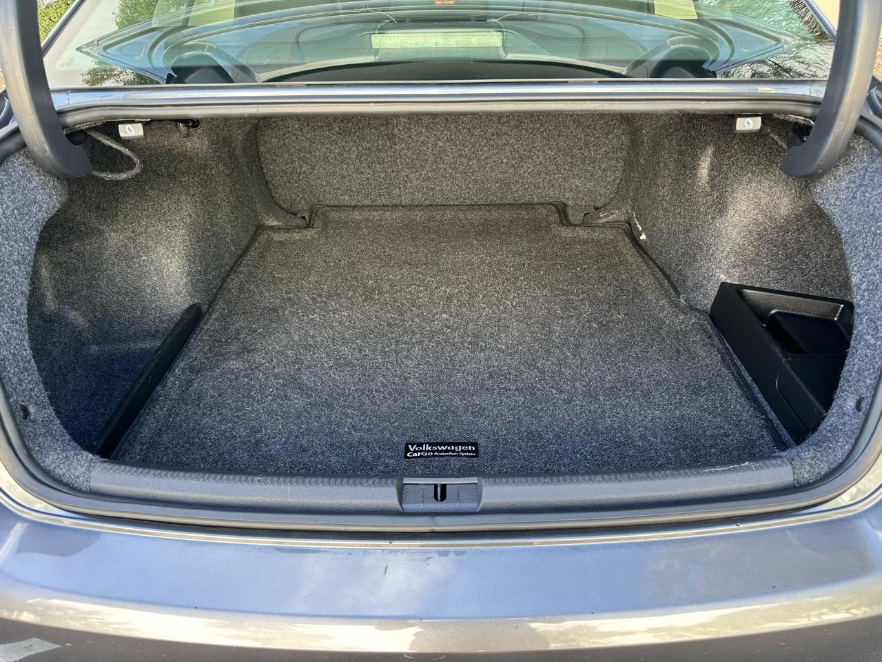 Volkswagen Passat 2.0L TDI SE AT 2013