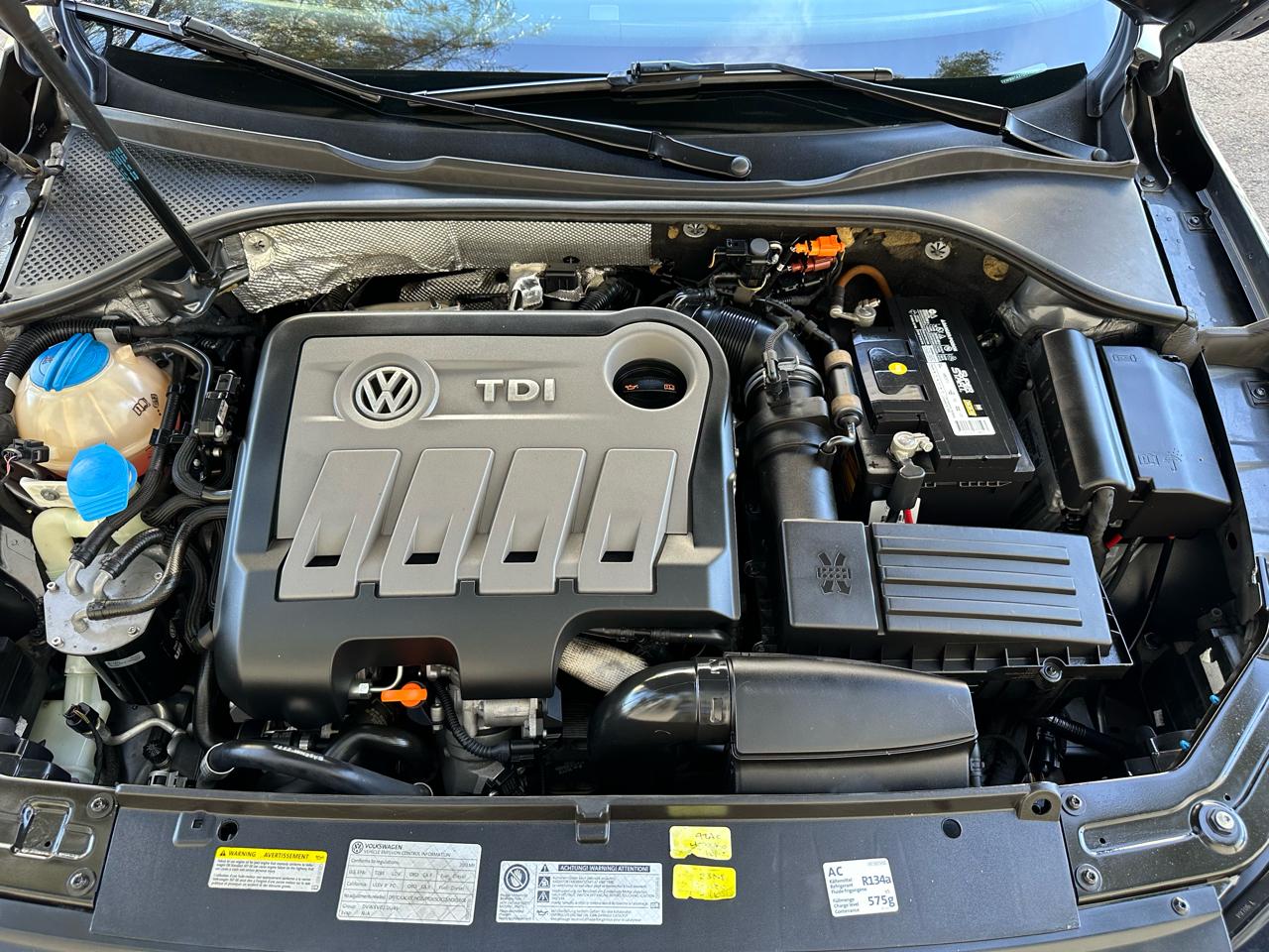 Volkswagen Passat 2.0L TDI SE AT 2013