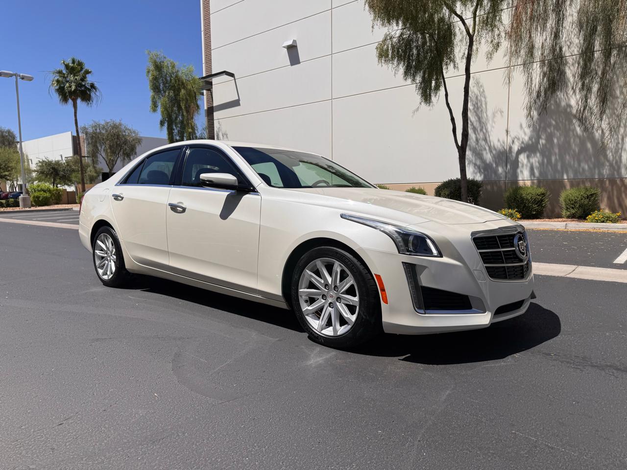 Cadillac CTS Sedan 4dr Sdn 2.0L Turbo Luxury RWD 2014