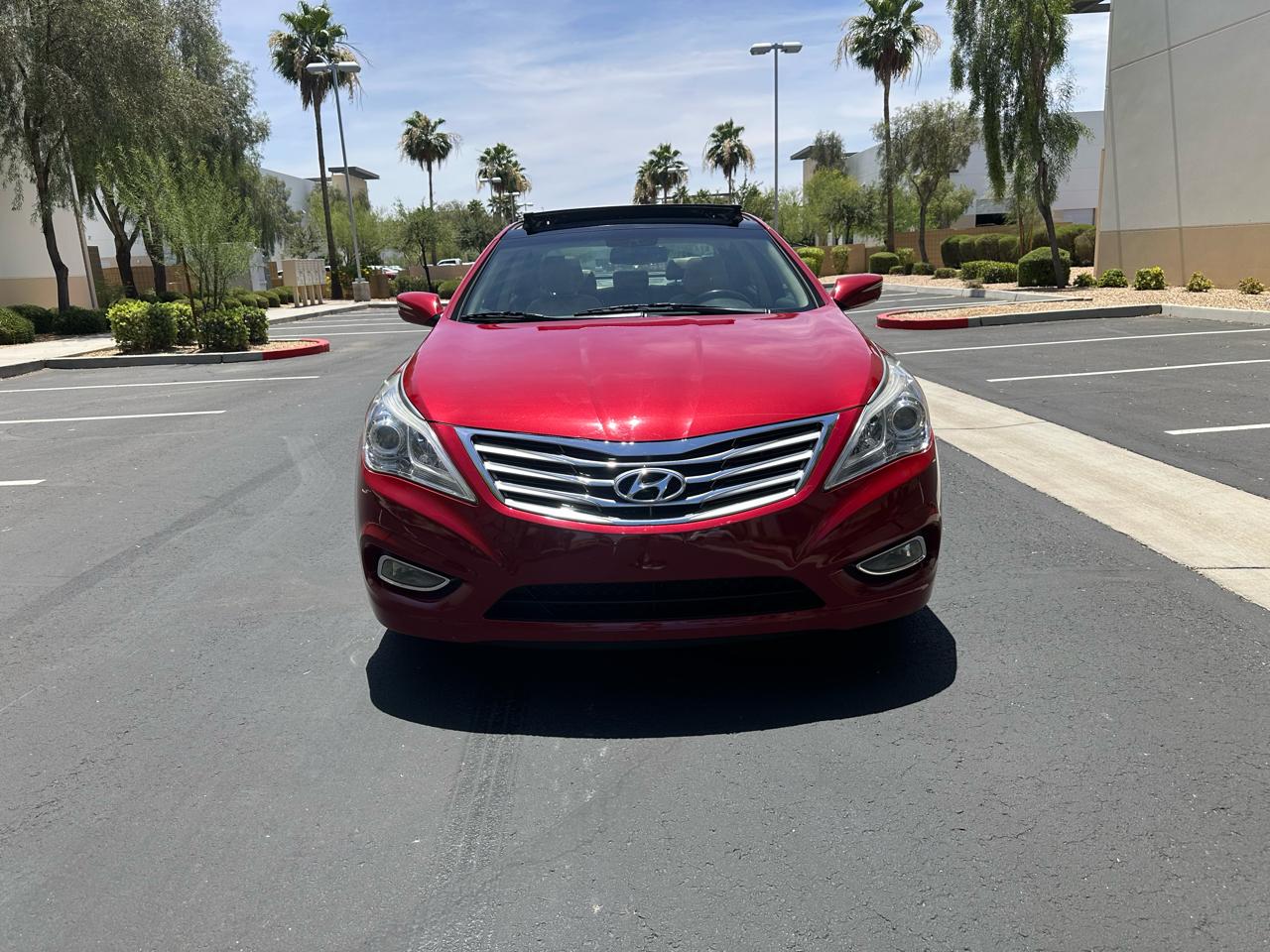 Hyundai Azera 4dr Sdn 2012