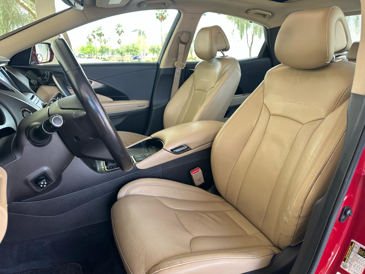 Hyundai Azera 4dr Sdn 2012