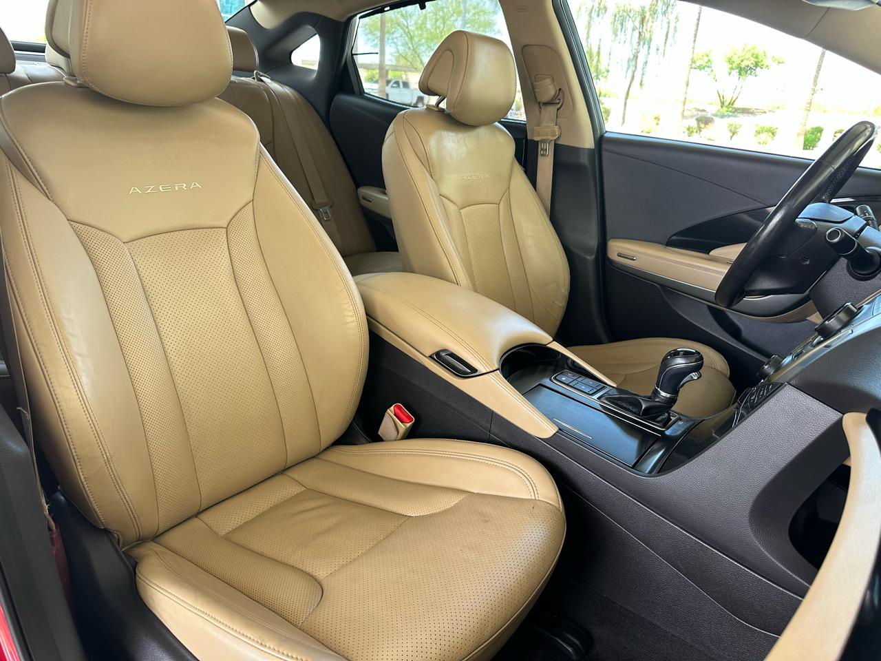 Hyundai Azera 4dr Sdn 2012