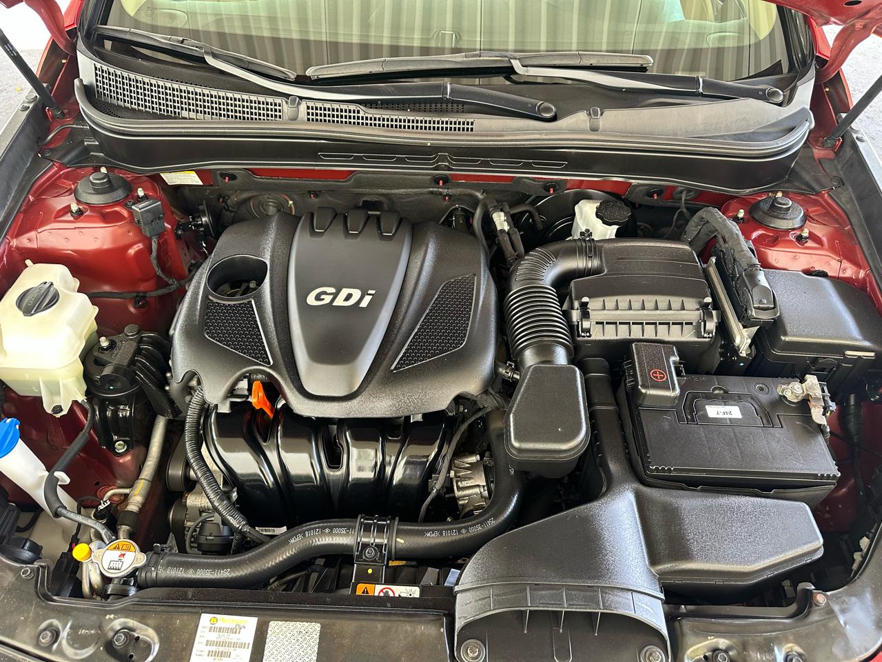 Hyundai Sonata 4dr Sdn 2.4L Auto Limited PZEV 2013