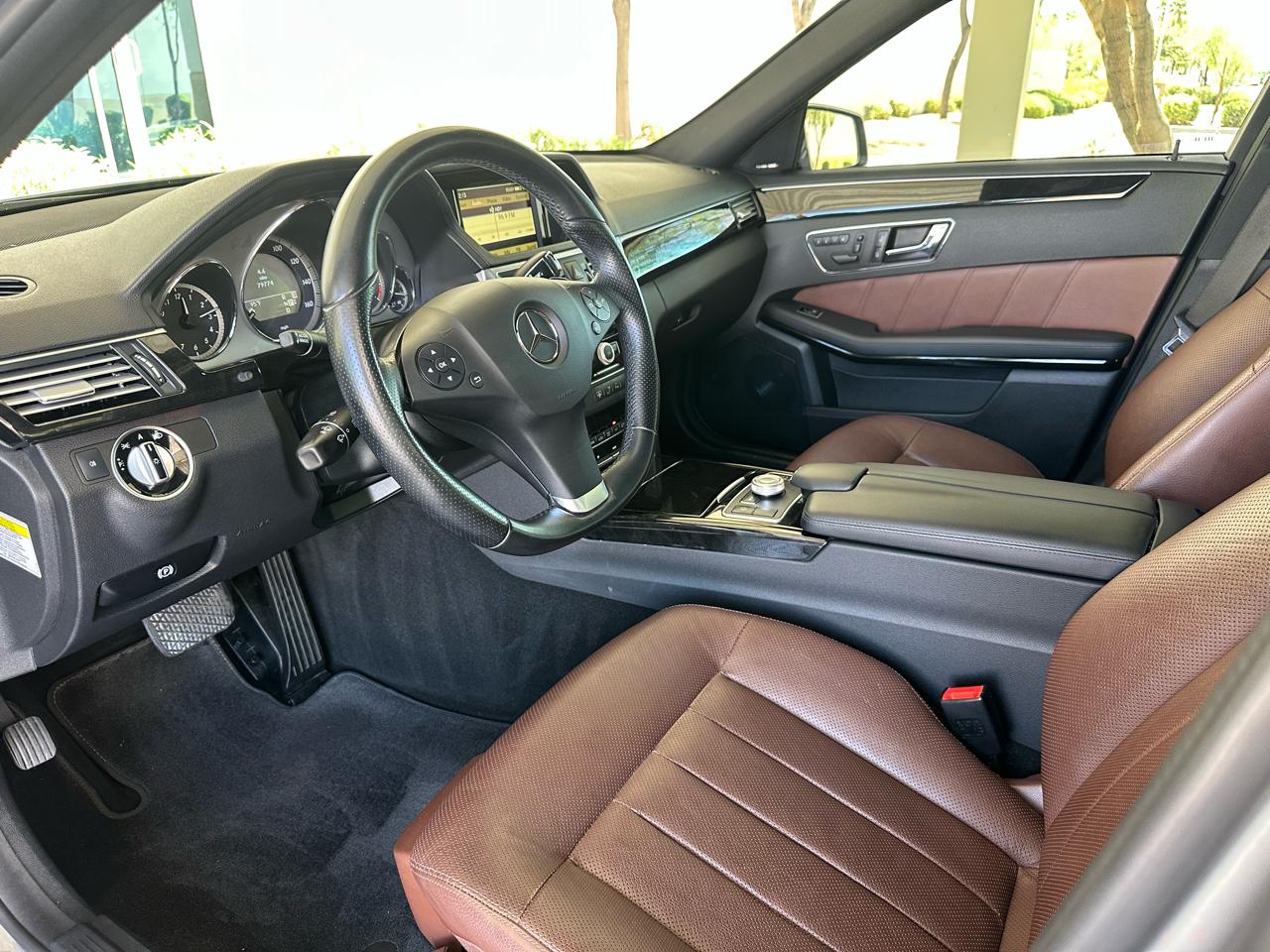 Mercedes-Benz E-Class 4dr Sdn E 550 Sport RWD 2011