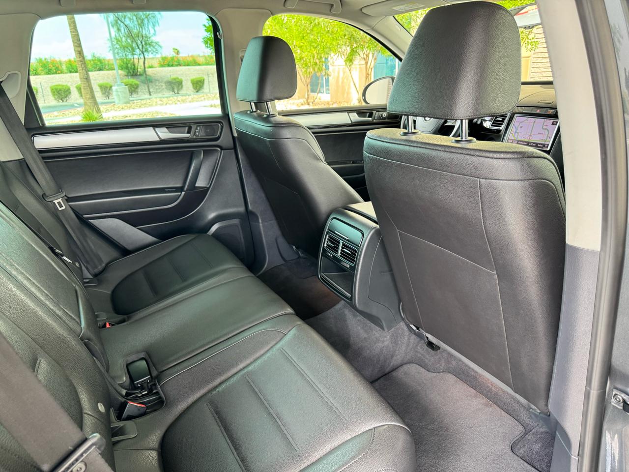 Volkswagen Touareg VR6 Lux 2013