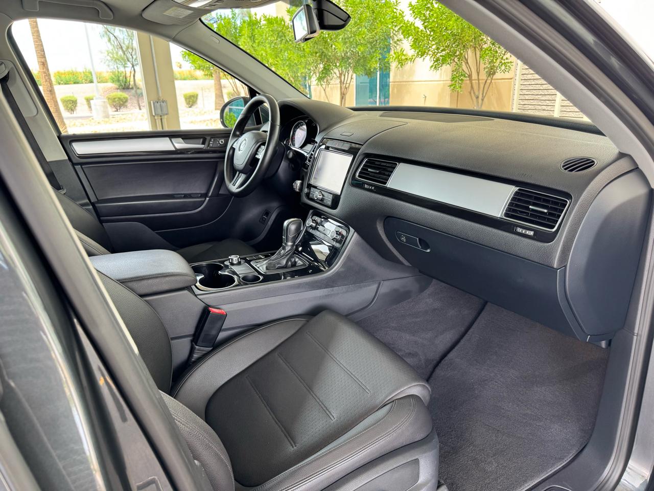 Volkswagen Touareg VR6 Lux 2013