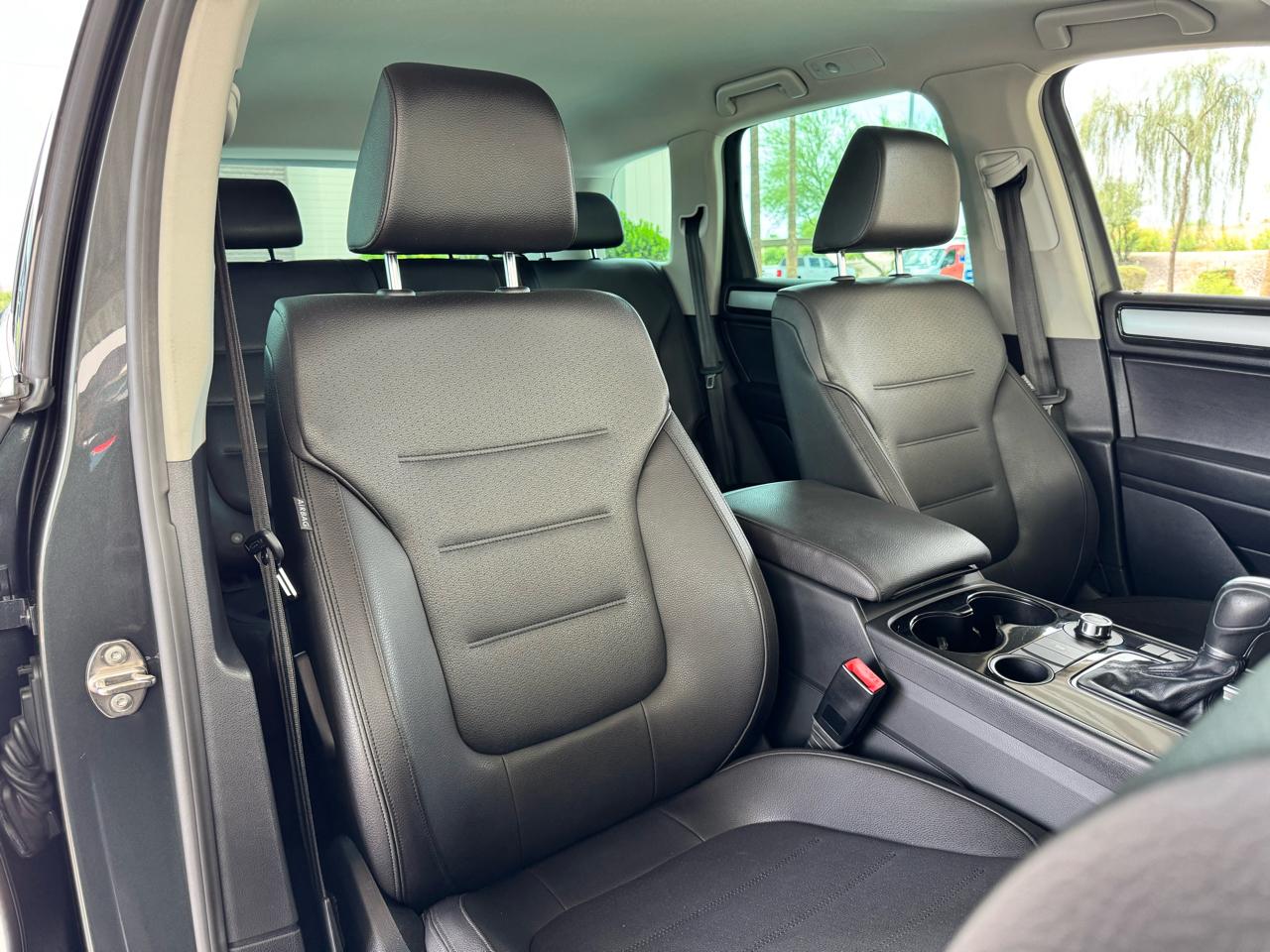 Volkswagen Touareg VR6 Lux 2013