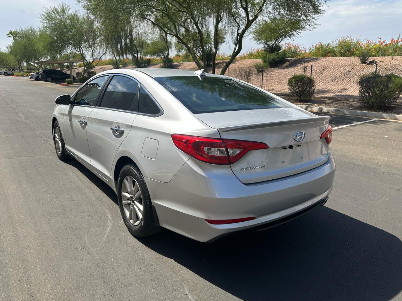 Hyundai Sonata SE 2015