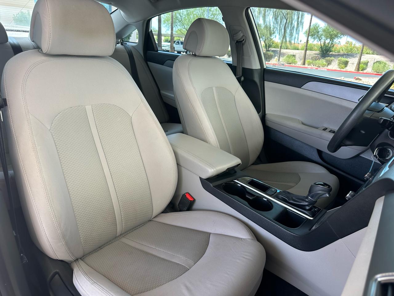 Hyundai Sonata SE 2015
