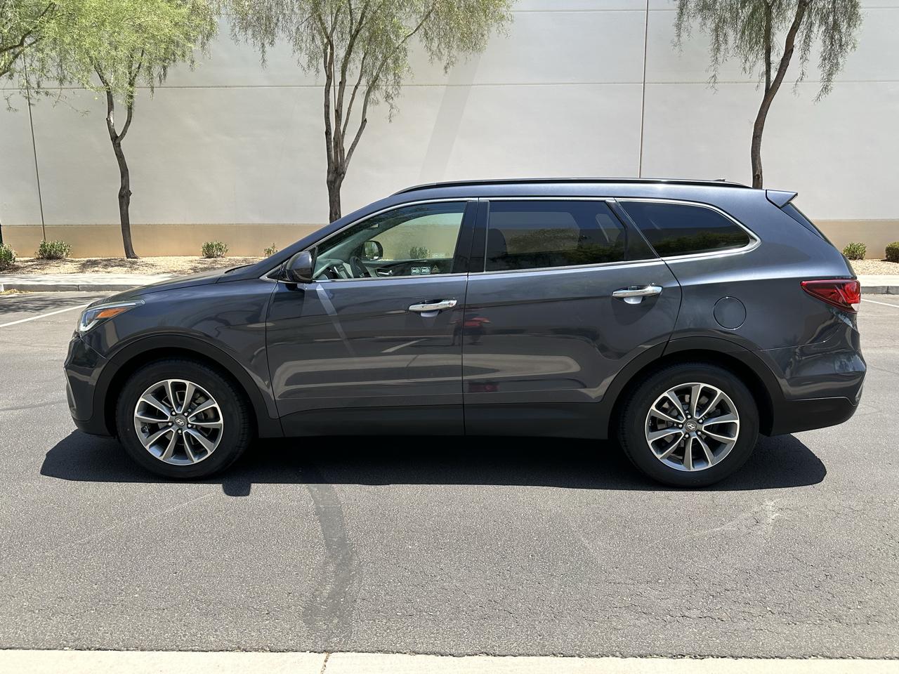 Hyundai Santa Fe SE FWD 2017