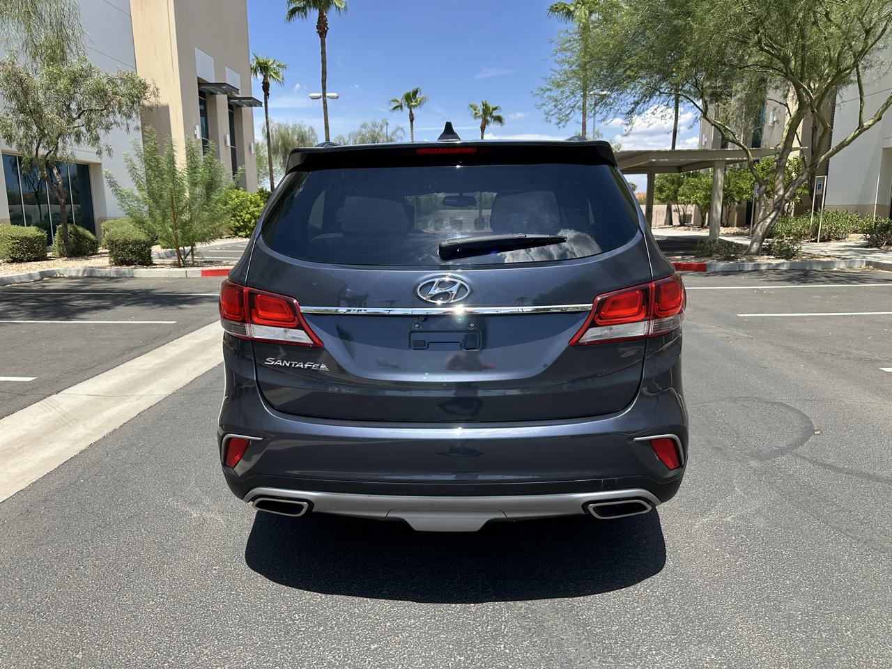Hyundai Santa Fe SE FWD 2017