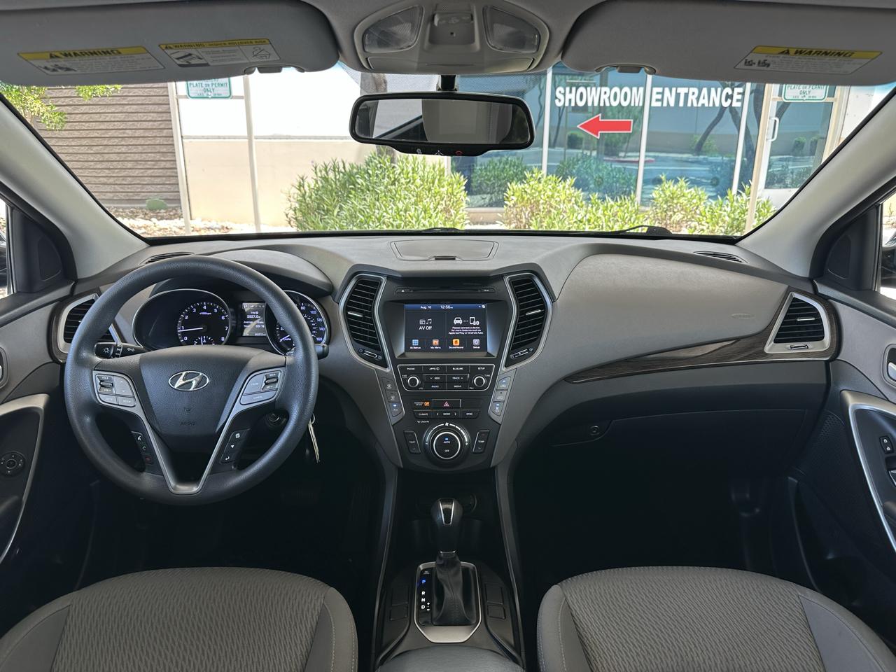 Hyundai Santa Fe SE FWD 2017