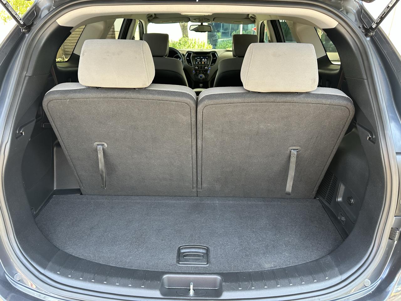 Hyundai Santa Fe SE FWD 2017
