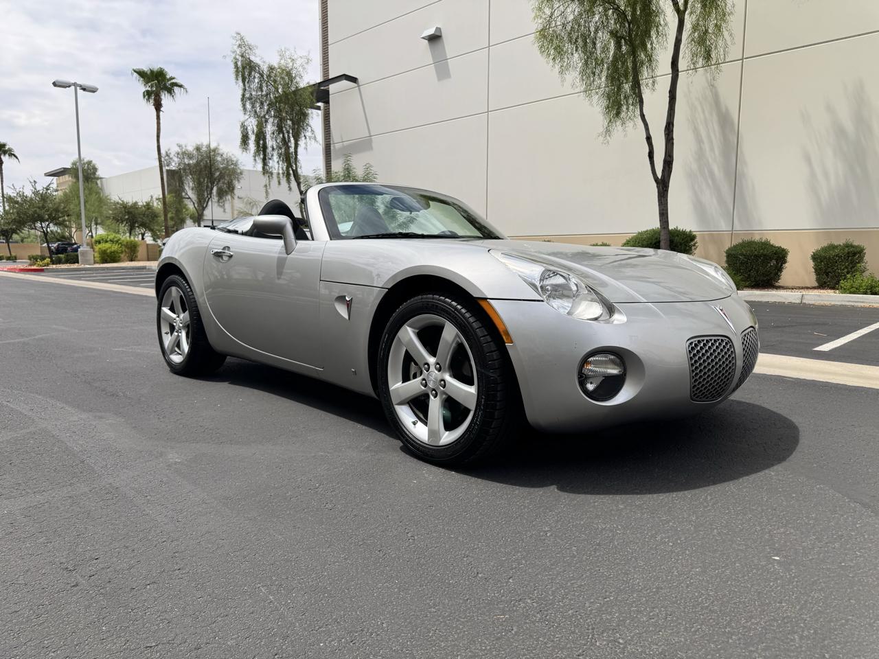 Pontiac Solstice Base 2008