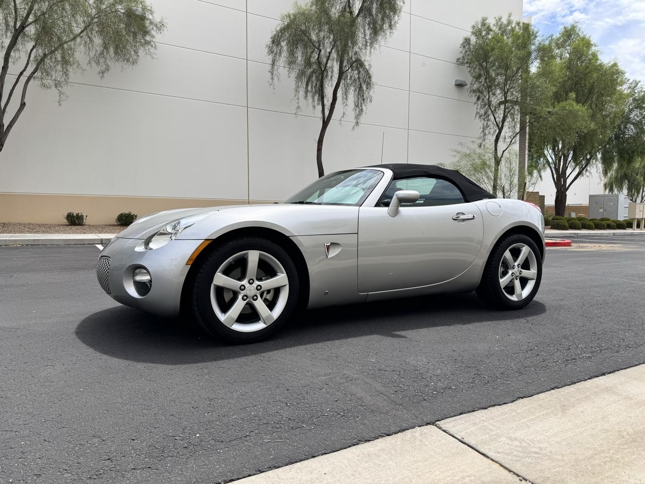 Pontiac Solstice Base 2008