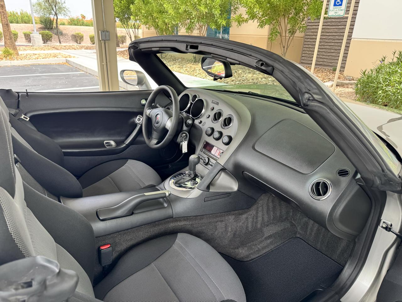 Pontiac Solstice Base 2008