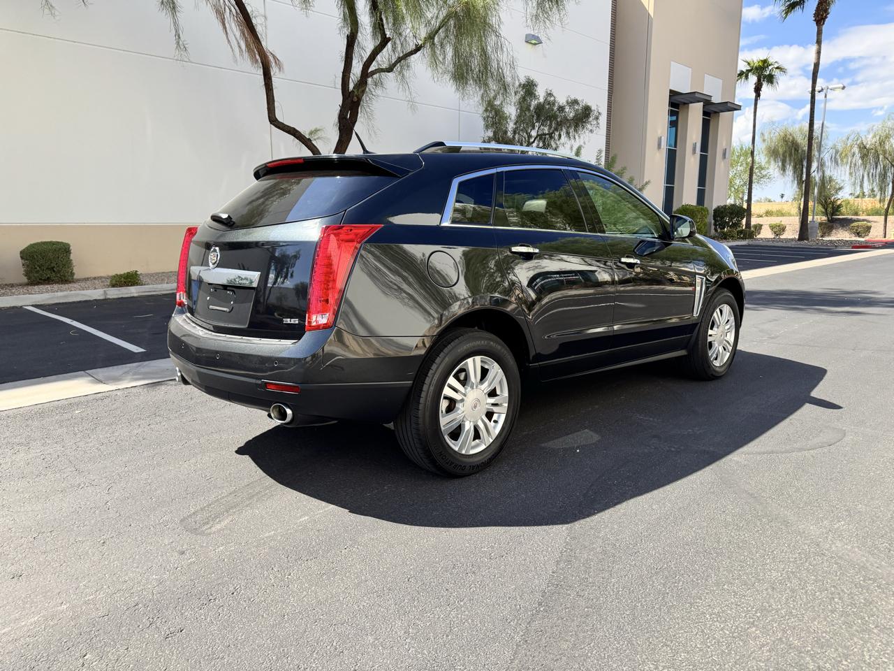 Cadillac SRX Luxury Collection FWD 2014