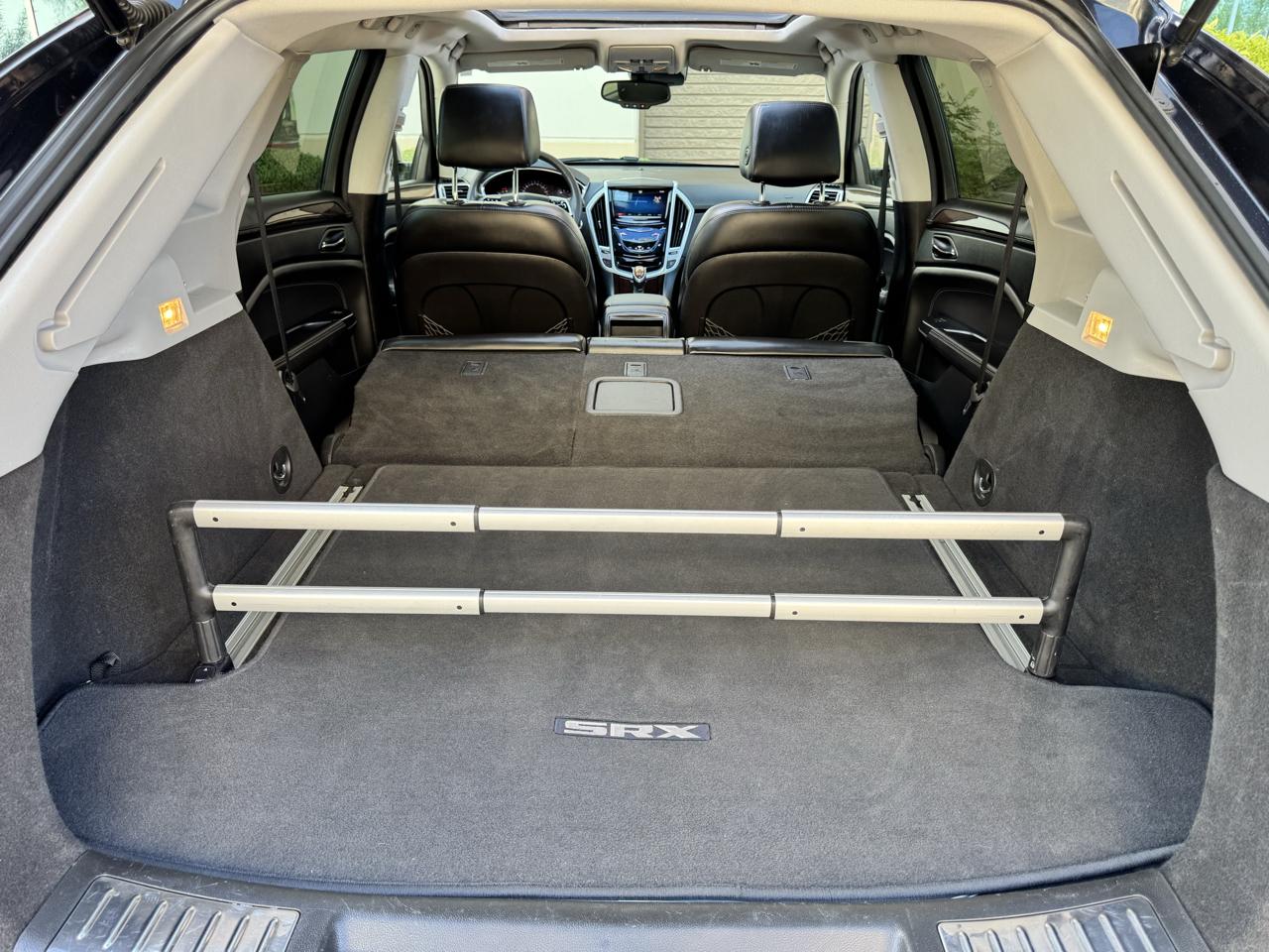 Cadillac SRX Luxury Collection FWD 2014