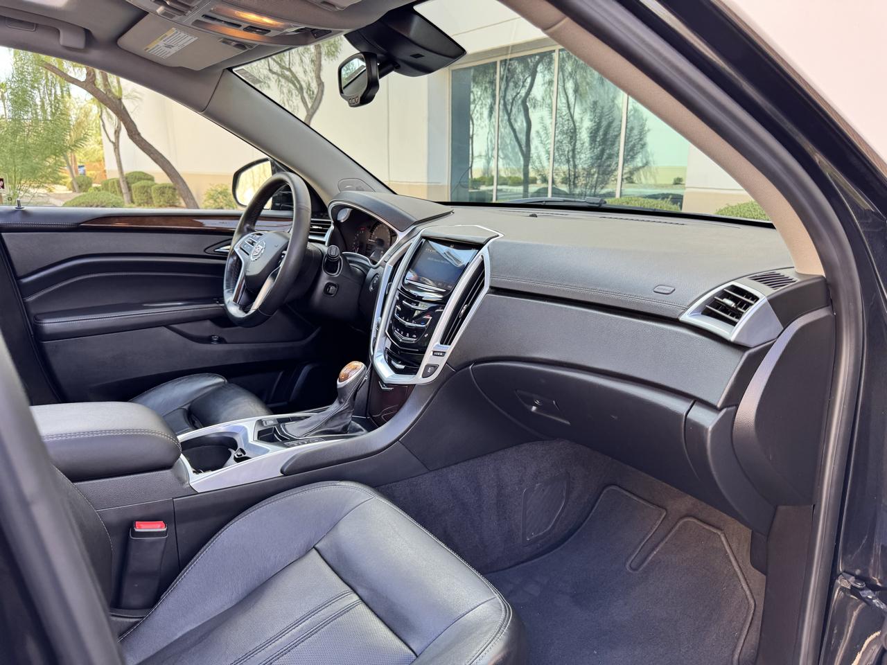 Cadillac SRX Luxury Collection FWD 2014