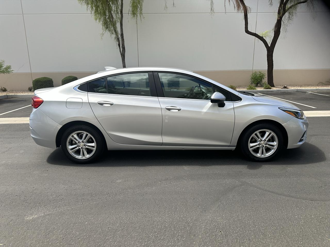 Chevrolet Cruze LT Auto 2018
