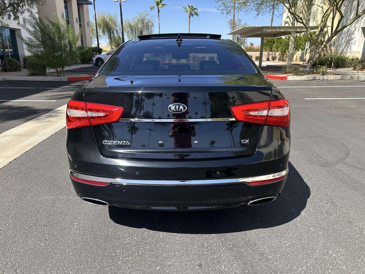 Kia Cadenza Limited 2015