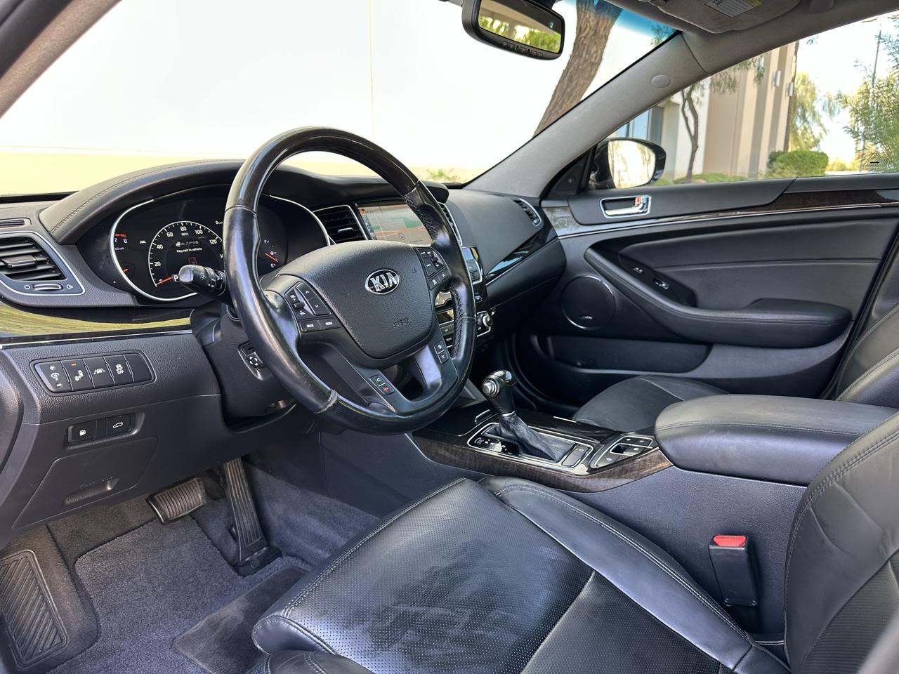 Kia Cadenza Limited 2015