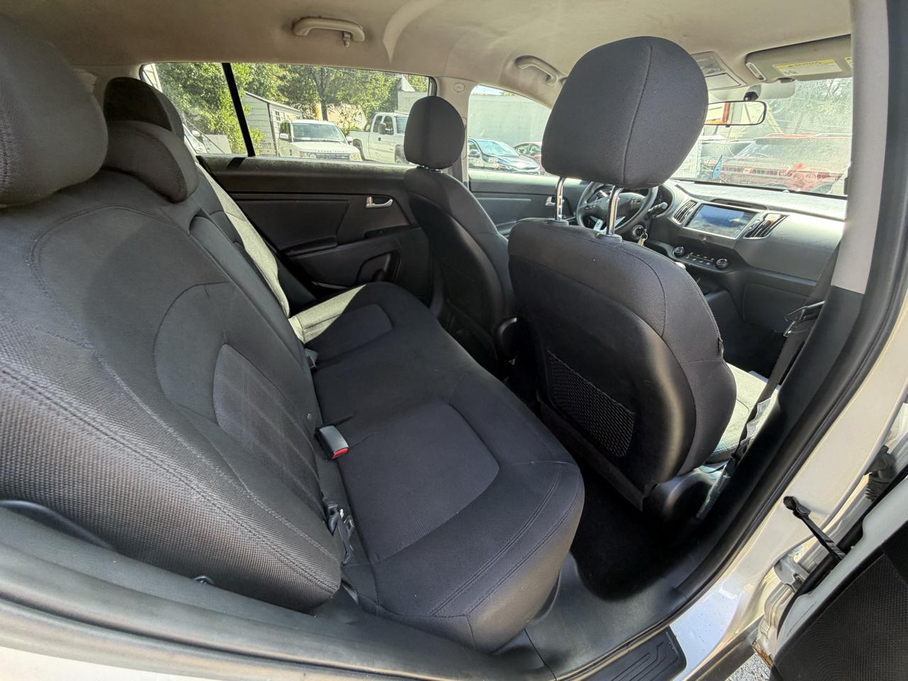 Kia Sportage LX FWD 2013