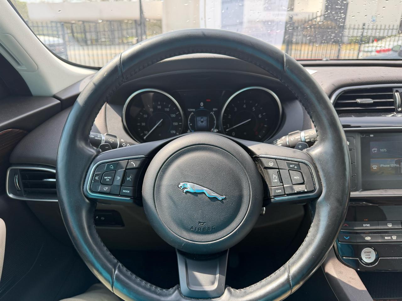 Jaguar F-Pace 35t Prestige 2017