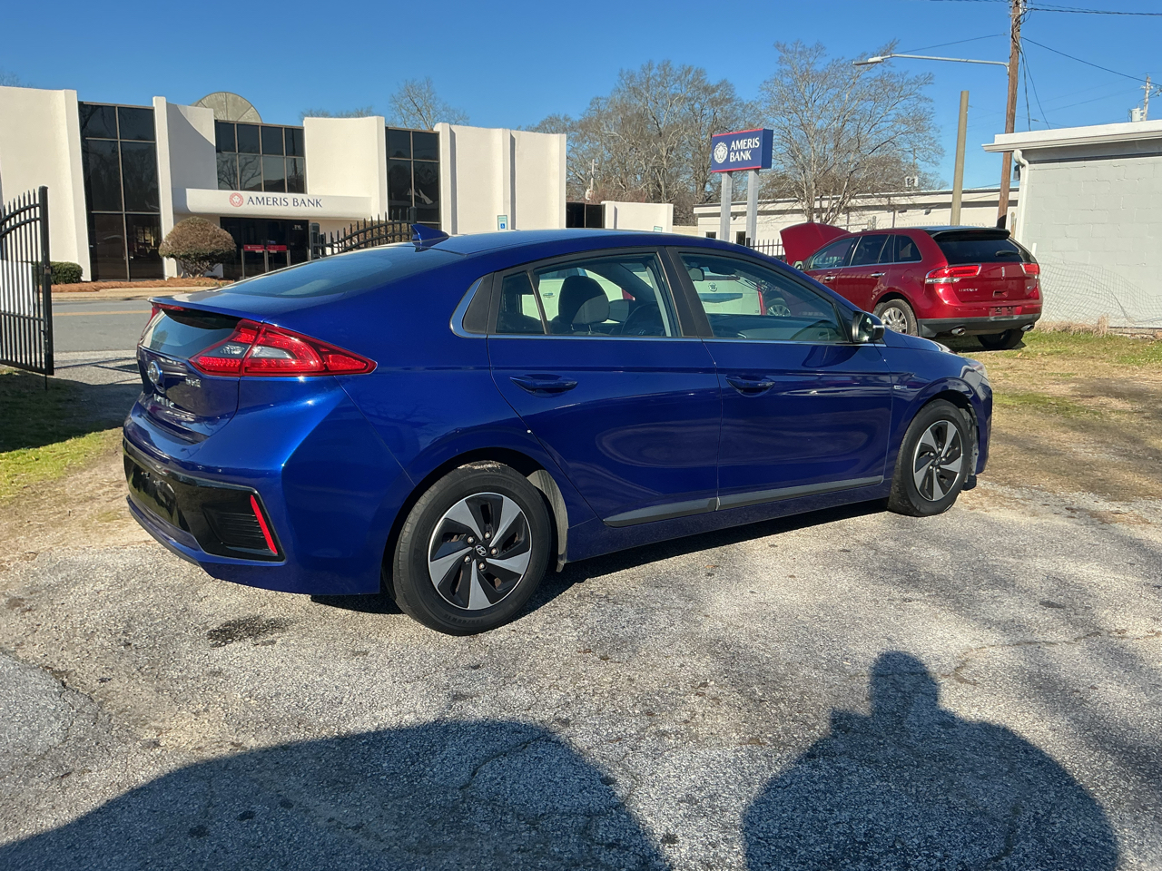 Hyundai Ioniq Hybrid SEL 2019