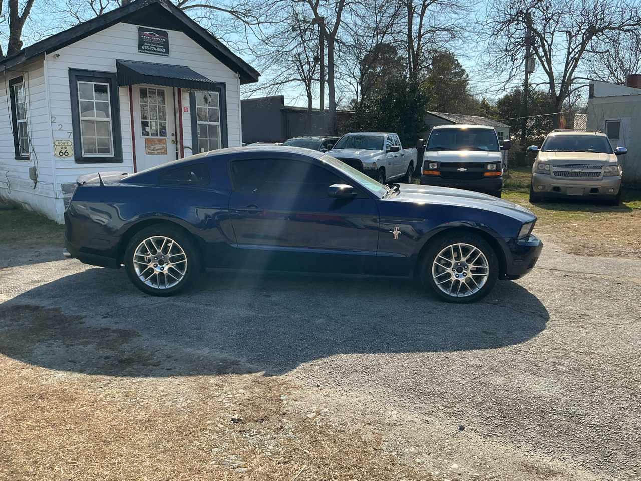 Ford Mustang V6 Coupe 2012