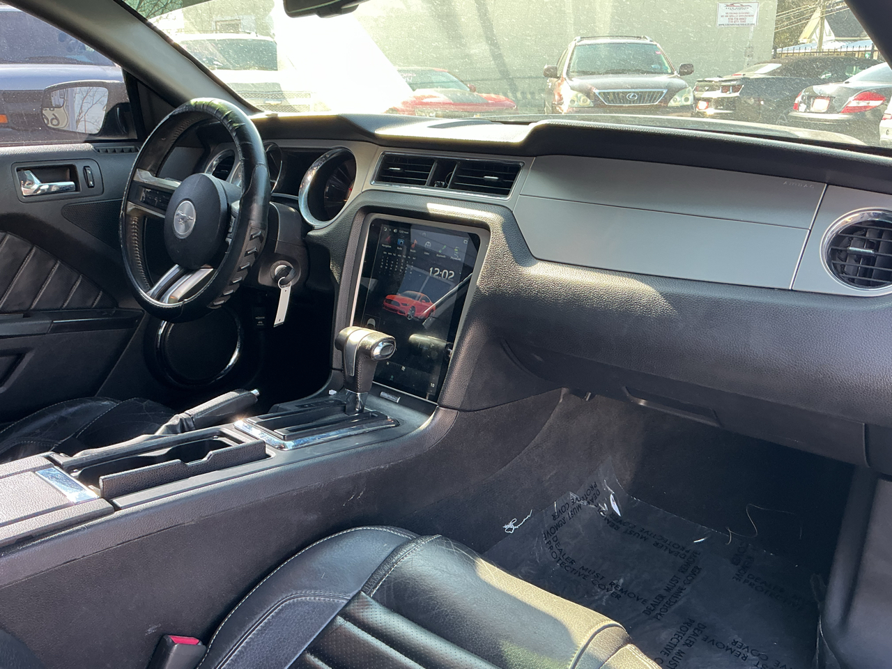 Ford Mustang V6 Coupe 2012