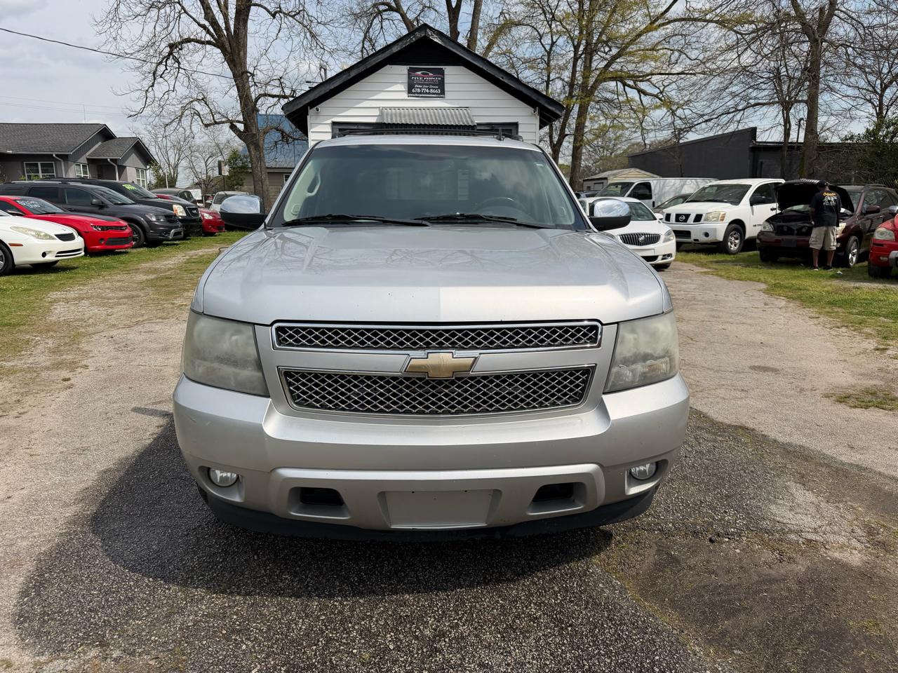 Chevrolet Avalanche LTZ 2WD 2011